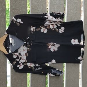 INC Stretch fabric Top‎ floral print size Small
